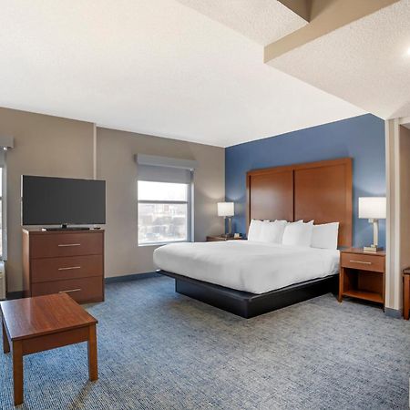 Comfort Suites Near Birkdale Village- Хантерсвилл Экстерьер фото